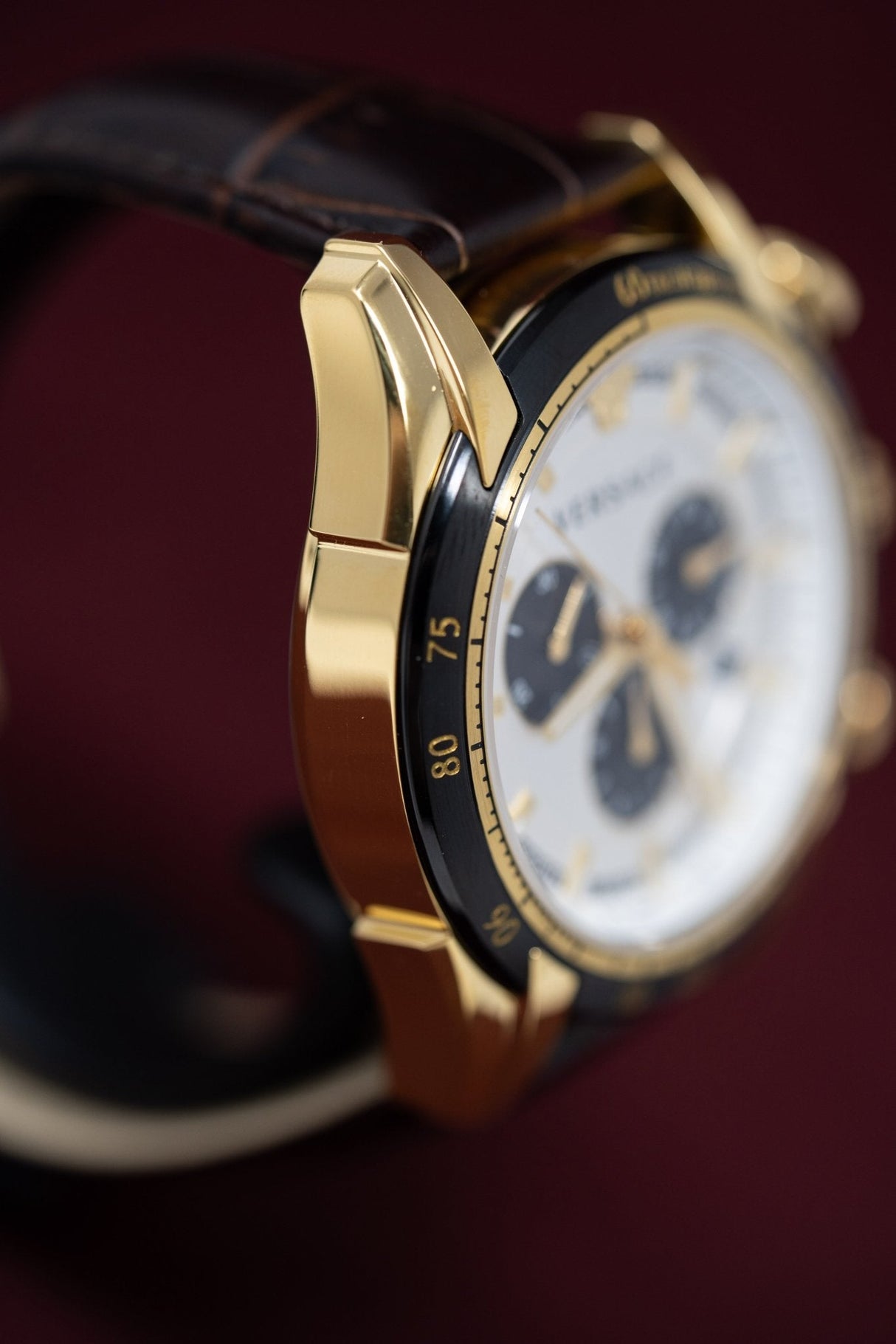 Versace V-Ray Chronograph IP Gold - Watches & Crystals