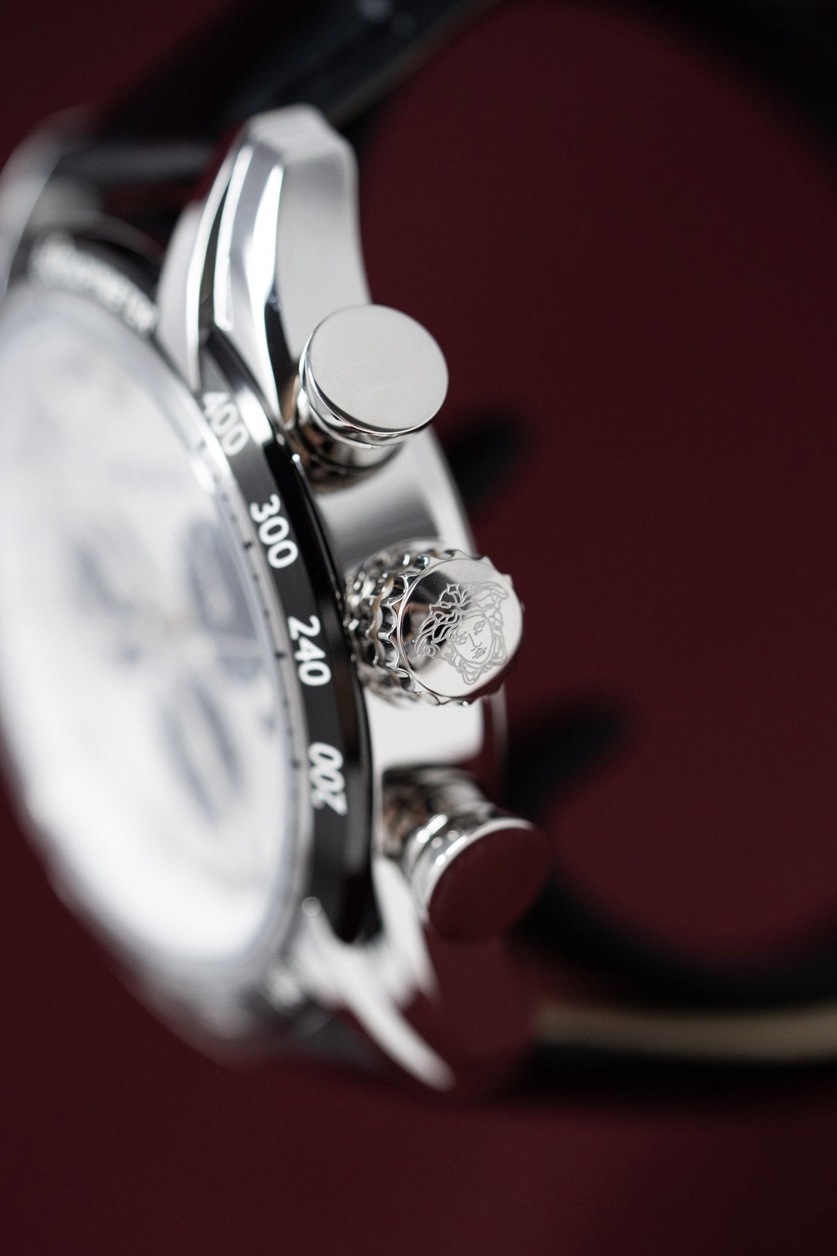 Versace V-Ray Chronograph Silver - Watches & Crystals