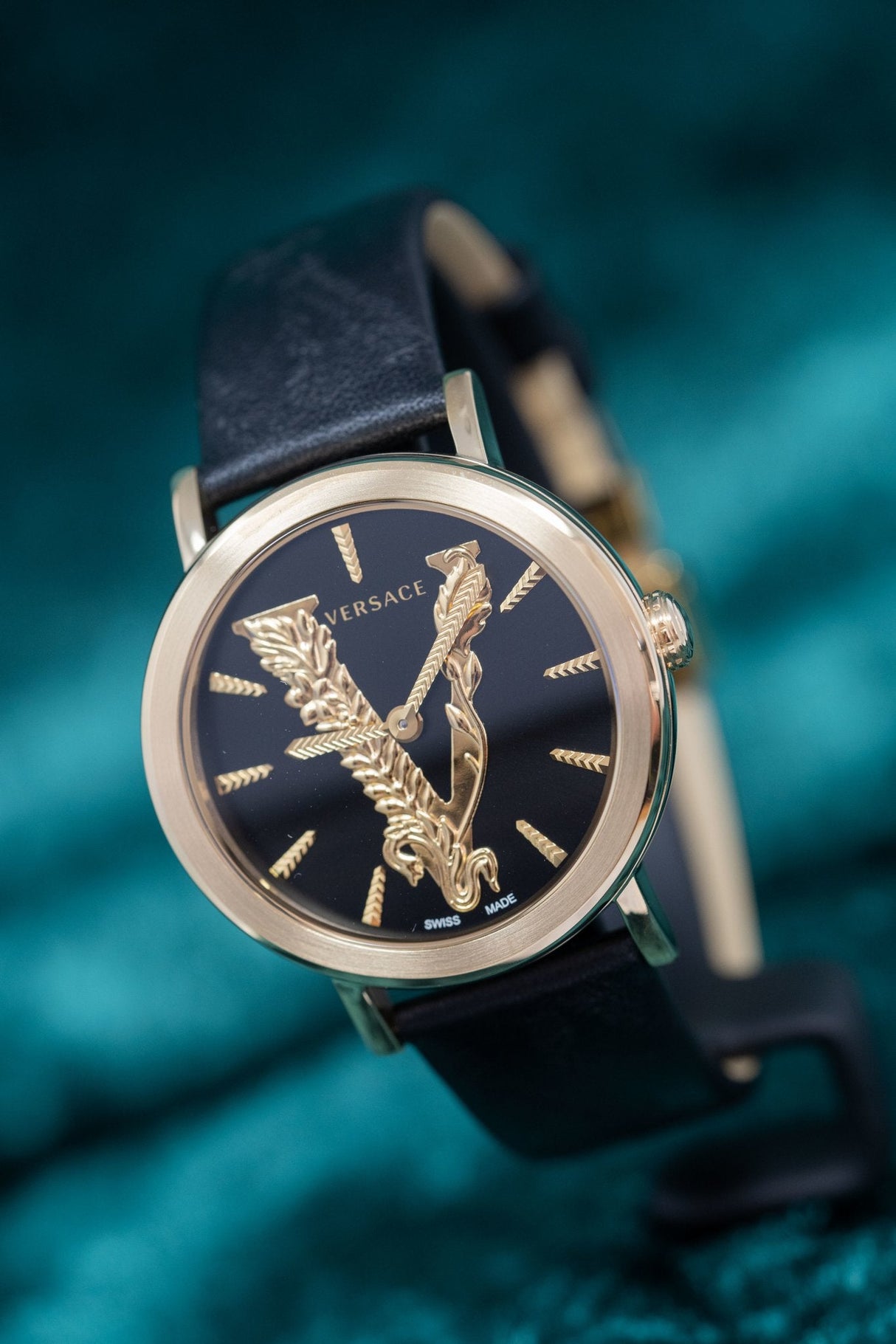 Versace Virtus Black - Watches & Crystals