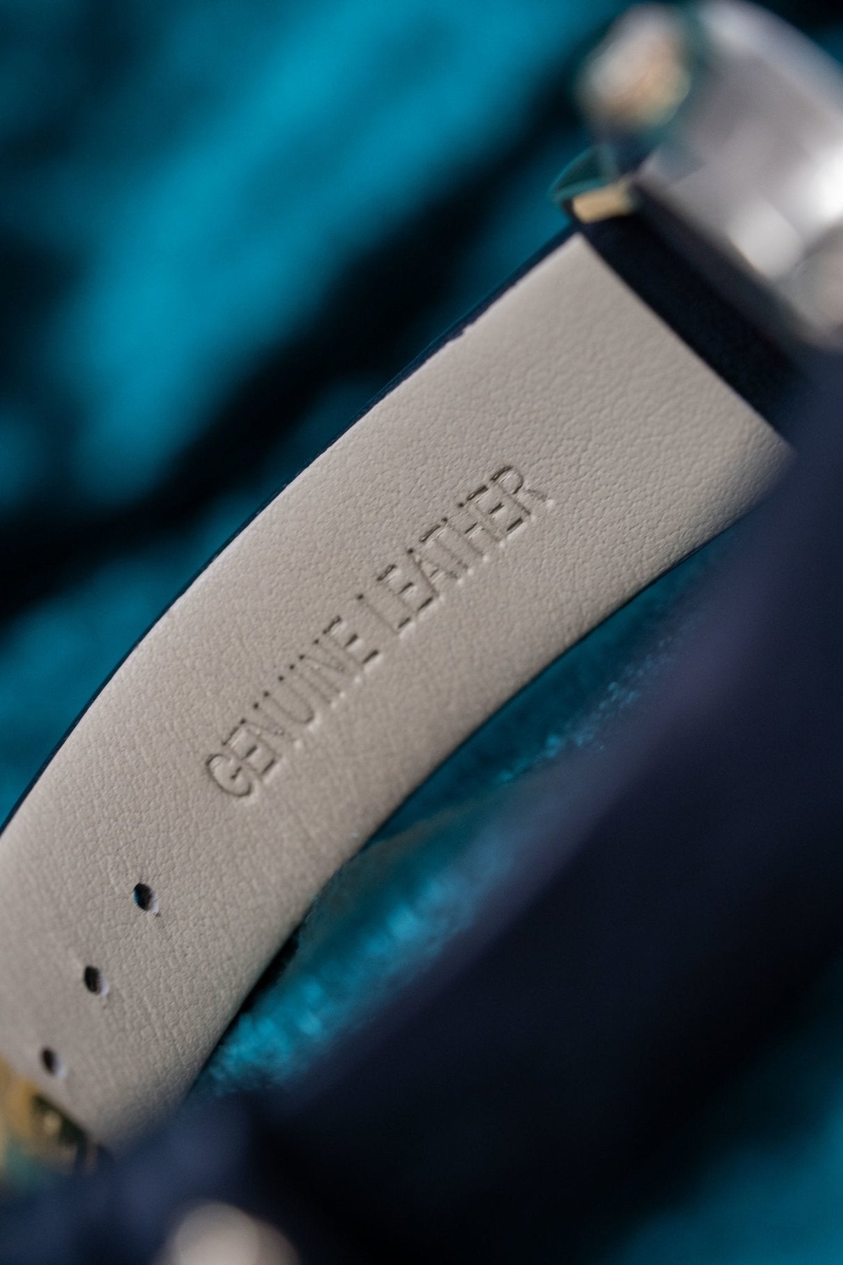 Versace Virtus Black - Watches & Crystals