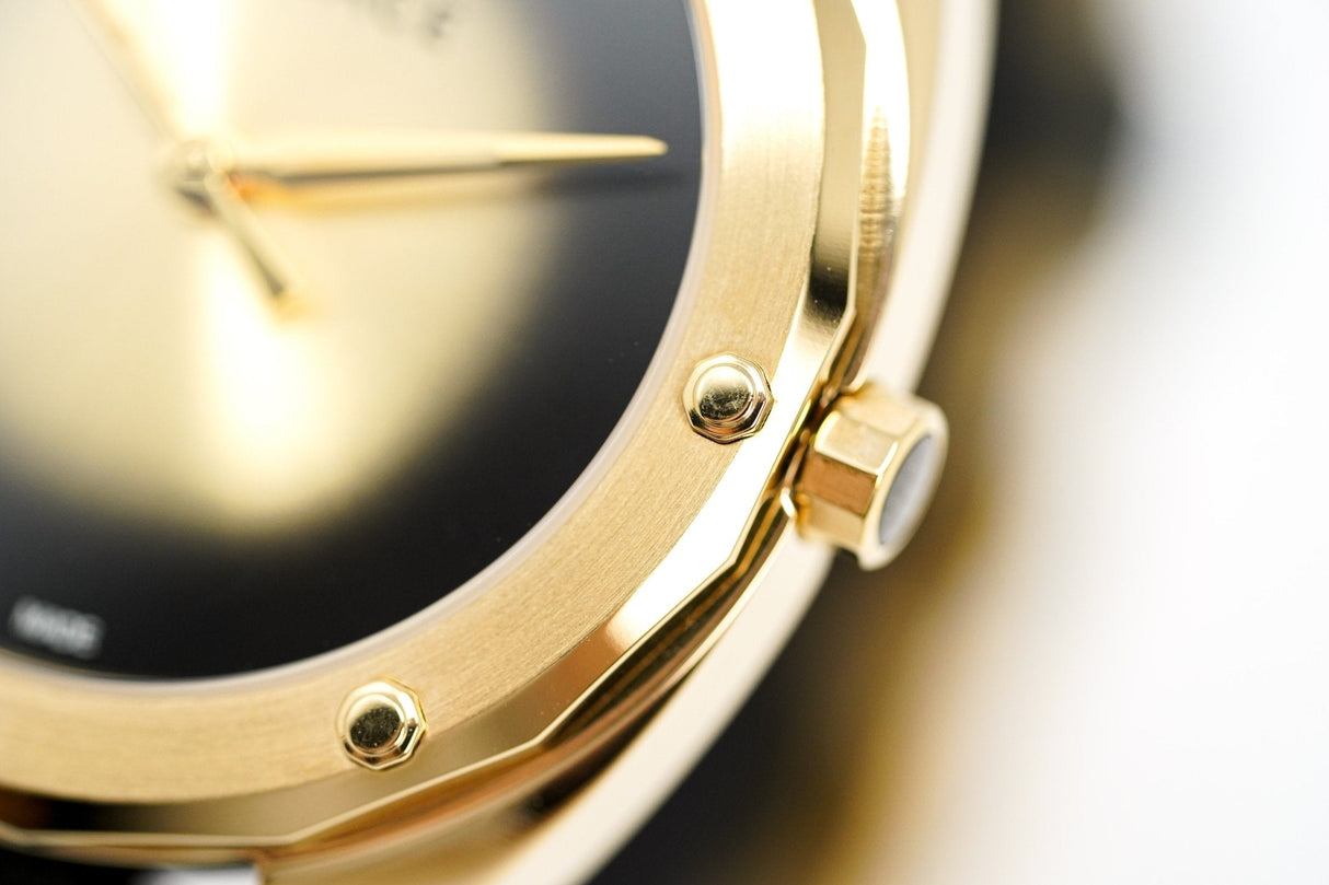 Versace Watch Shadov Gold VEBM00318 - Watches & Crystals