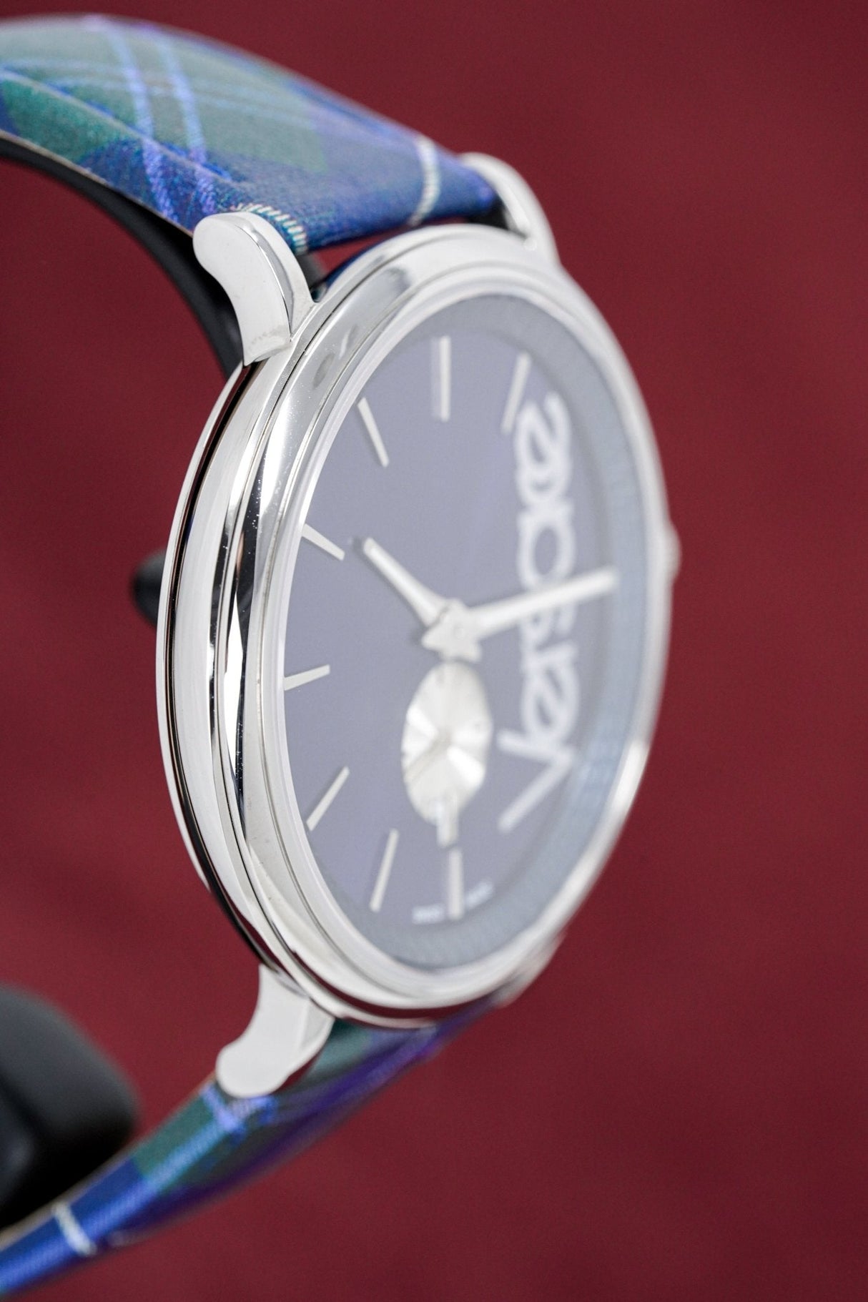 Versace Watch V-Circle The Clans E Blue VEBQ00118 - Watches & Crystals