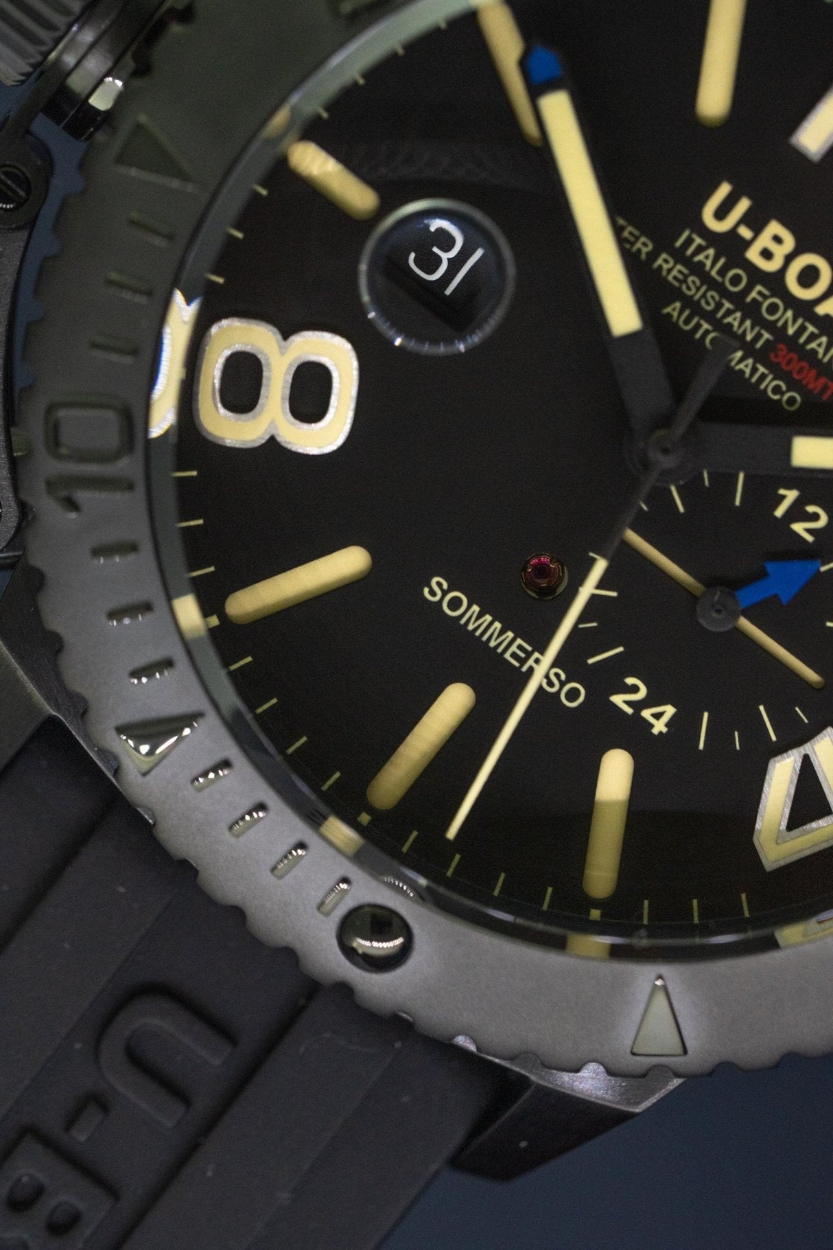 U-Boat Sommerso 46 Diver Date Black DLC - Designer Watch Store