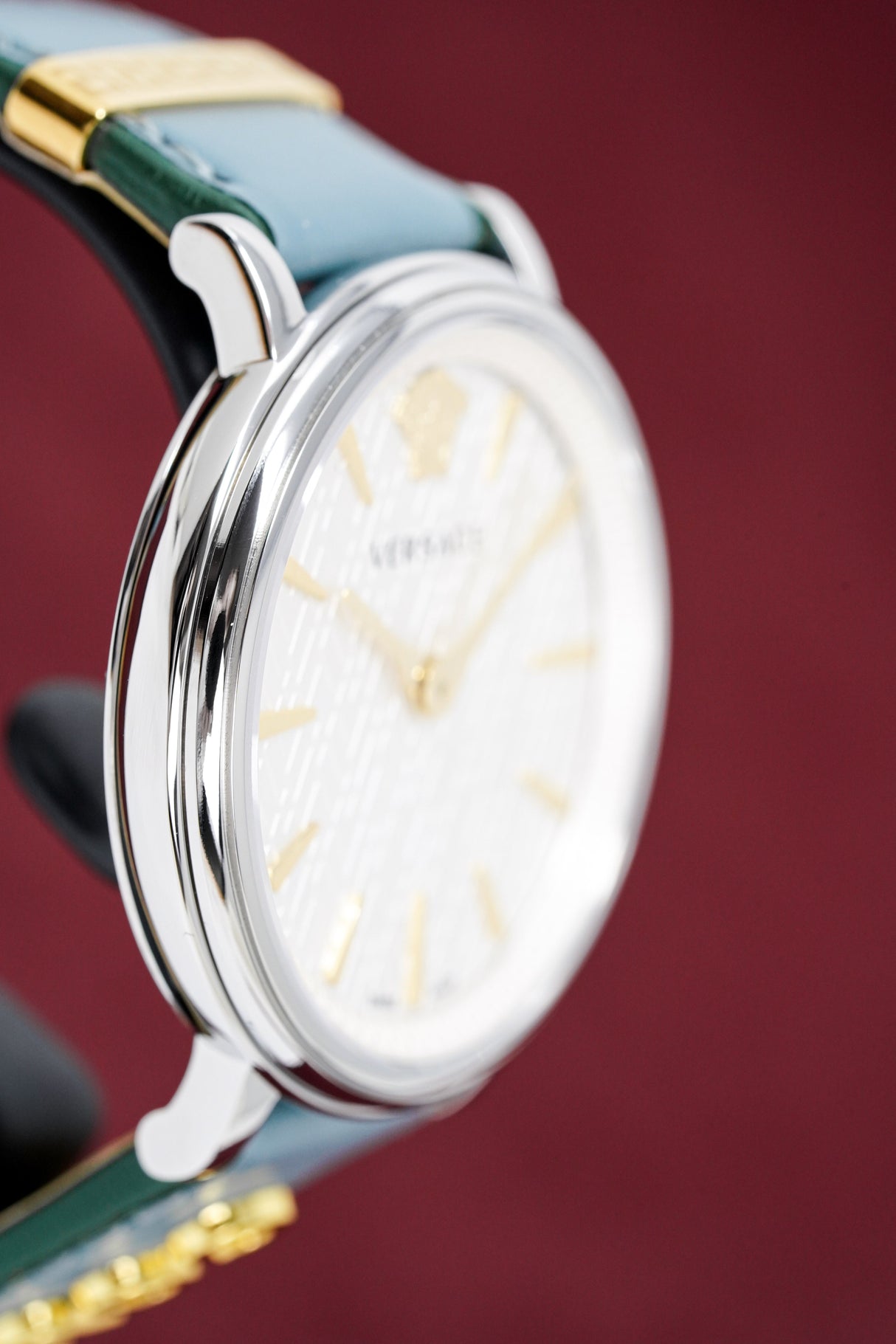 Versace Ladies Watch V-Circle 'COURAGE' Blue VBP010017