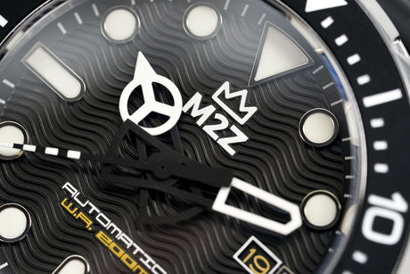 M2Z Men's Watch Diver 200 Black 200-002 - Watches & Crystals