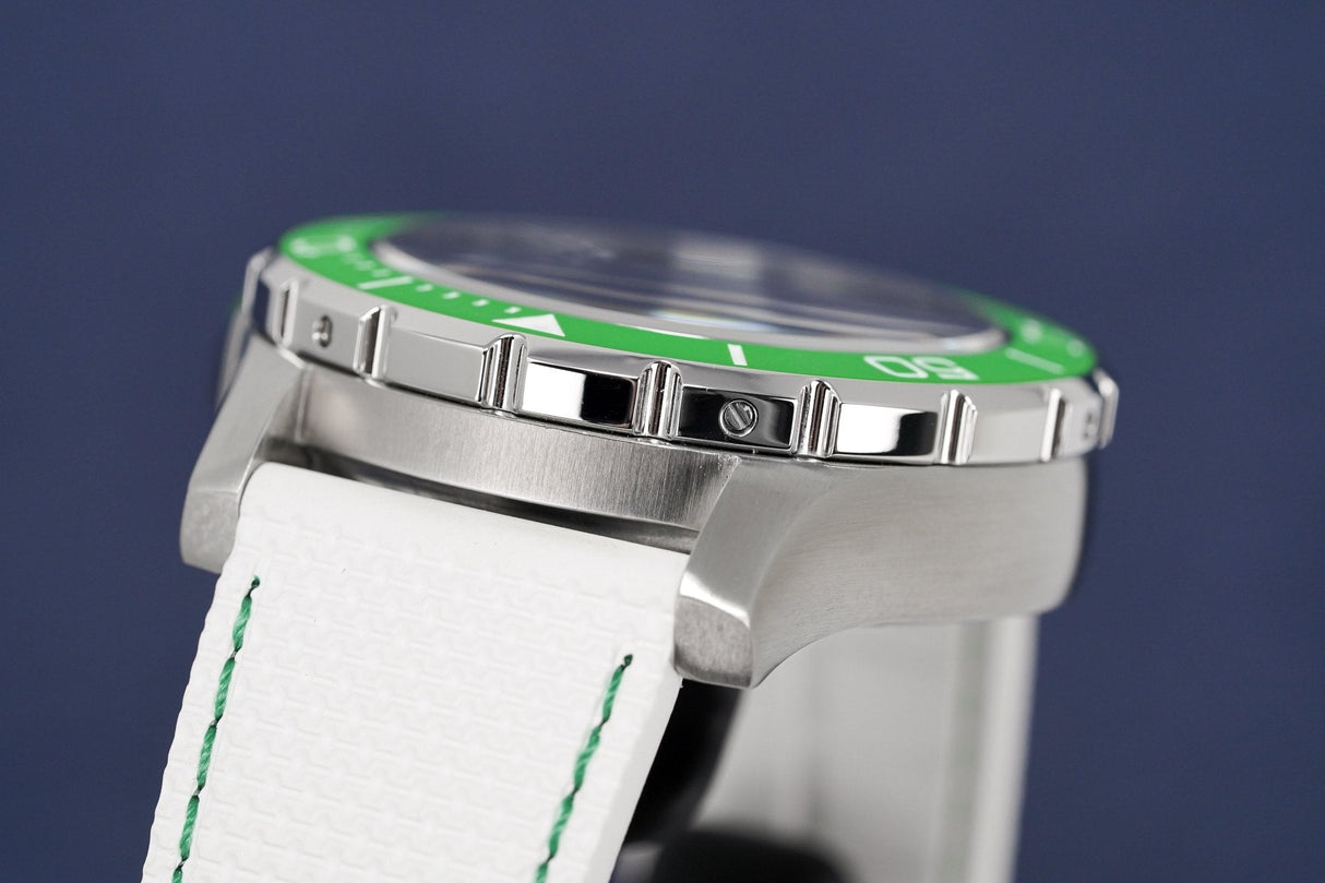 M2Z Men's Watch Diver 200 Green 200-001 - Watches & Crystals