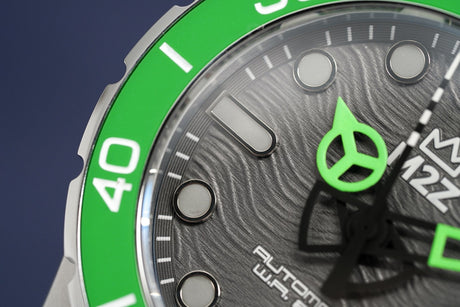 M2Z Men's Watch Diver 200 Green 200-001 - Watches & Crystals