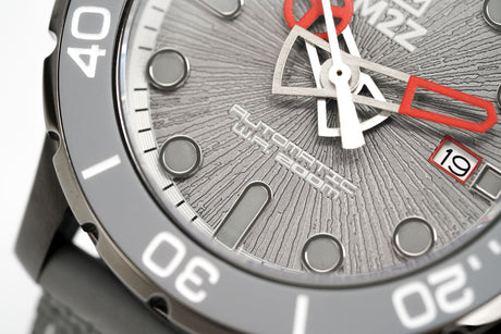 M2Z Men's Watch Diver 200 Grey IP Gun 200-004 - Watches & Crystals