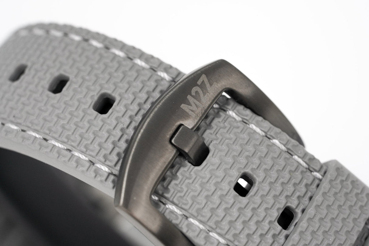 M2Z Men's Watch Diver 200 Grey IP Gun 200-004 - Watches & Crystals