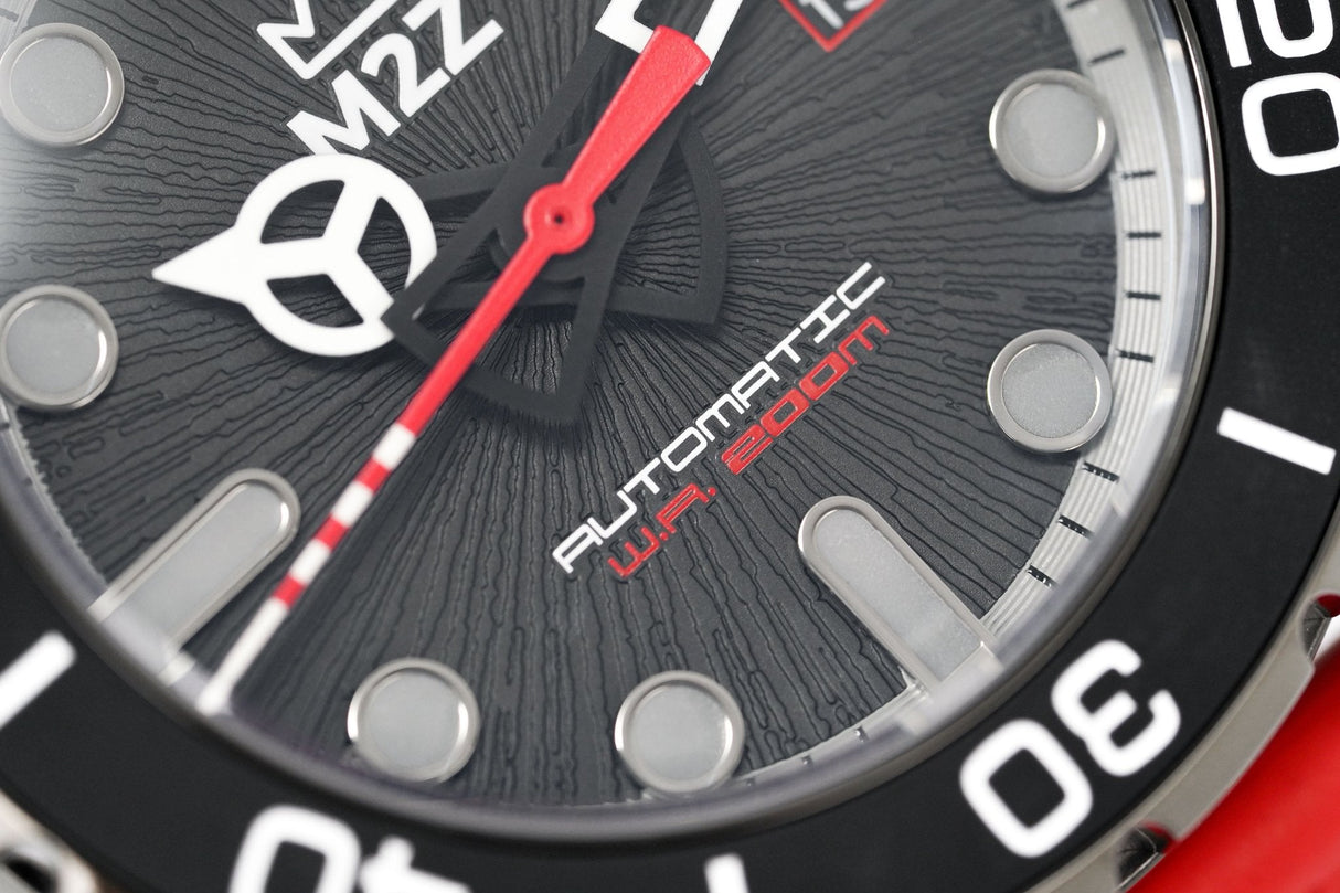 M2Z Men's Watch Diver 200 Red IP Gun 200-005 - Watches & Crystals