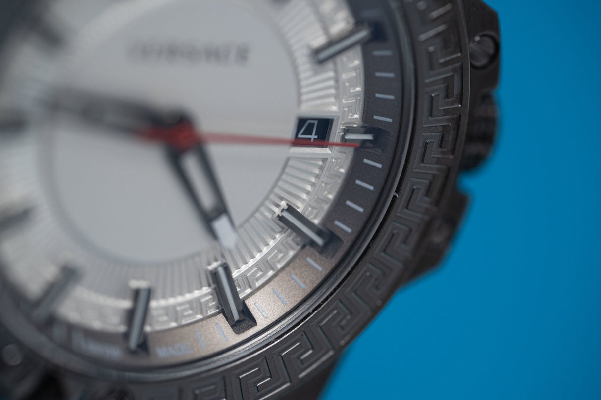 Versace Chain Reaction Date White - Watches & Crystals