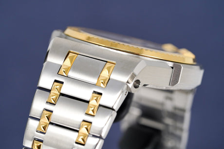 Versace Men's Chain Reaction Two-Tone Silver VEDY00519 - Watches & Crystals