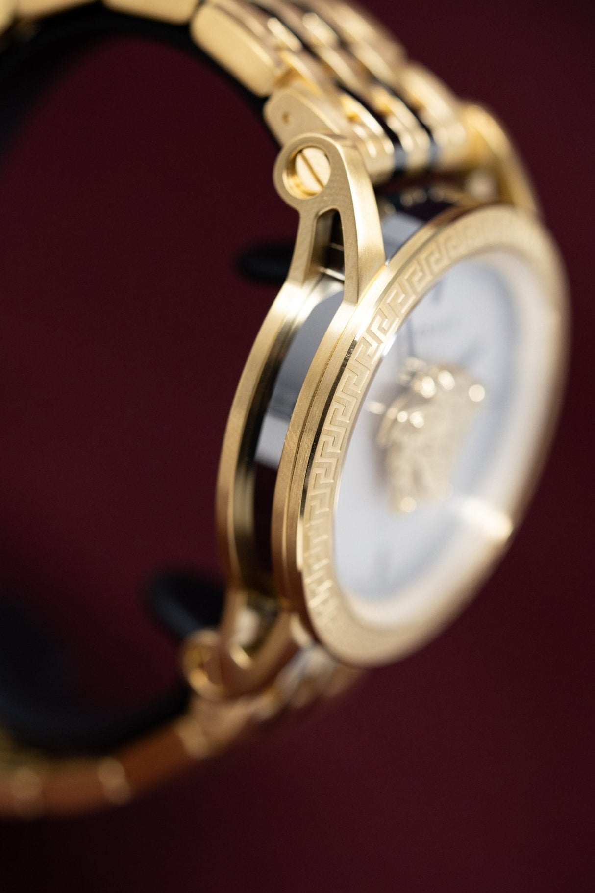 Versace Men's Watch Palazzo Empire IP Gold VERD00418 - Watches & Crystals