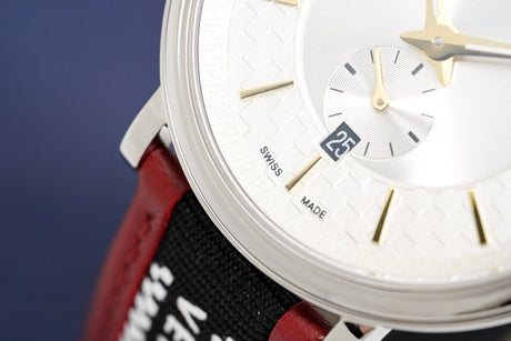 Versace Men's Watch V-Circle Red VEBQ01319 - Watches & Crystals