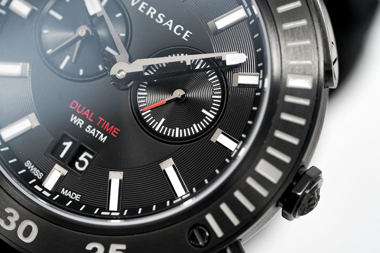 Versace Men's Watch V-Extreme Pro Dual Time Black VCN020017 - Watches & Crystals