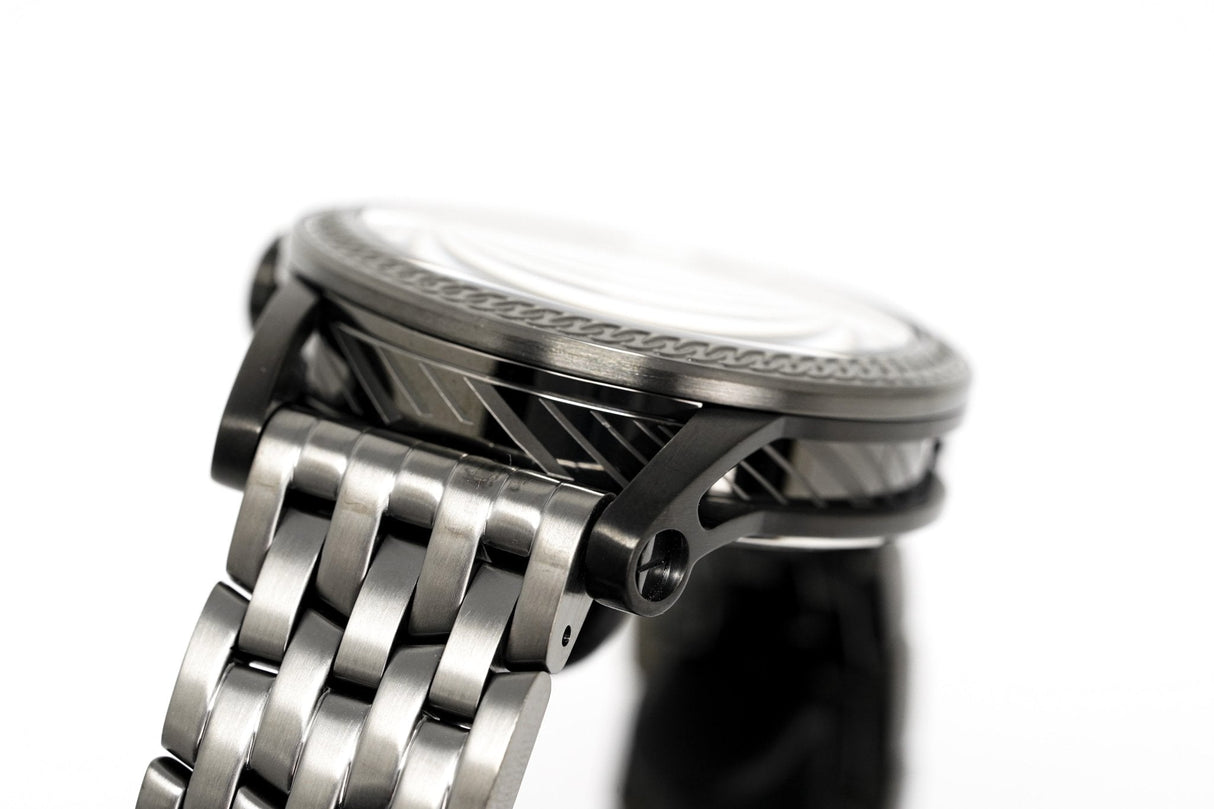 Versace Men's Watch Viamond Black VEPO00520 - Watches & Crystals