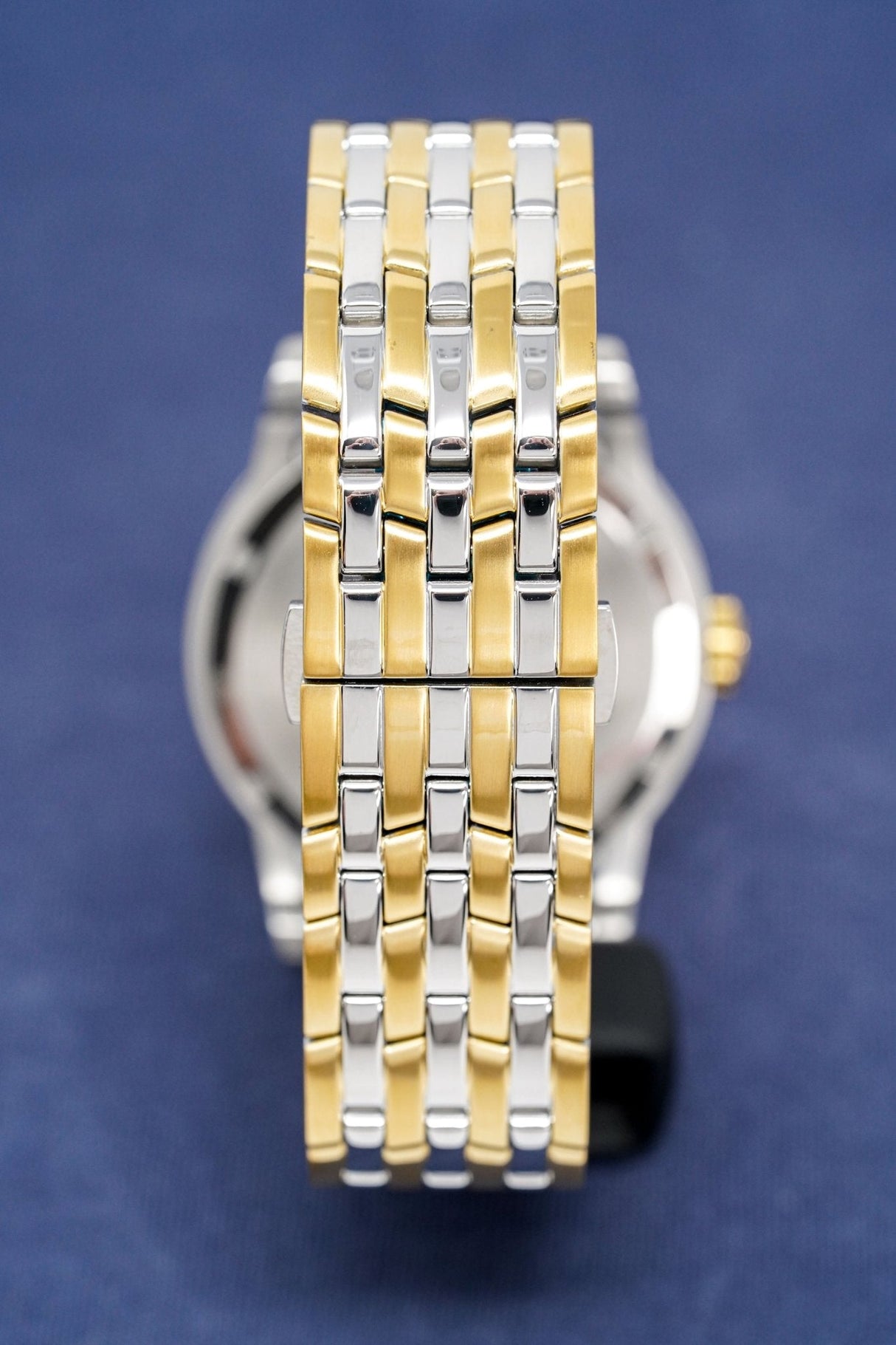 Versace Men's Watch Viamond Two-Tone VEPO00620 - Watches & Crystals