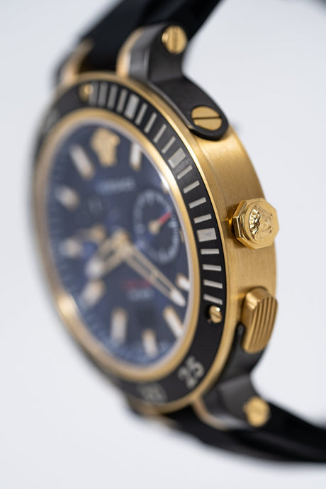 Versace V-Extreme GMT Blue - Watches & Crystals
