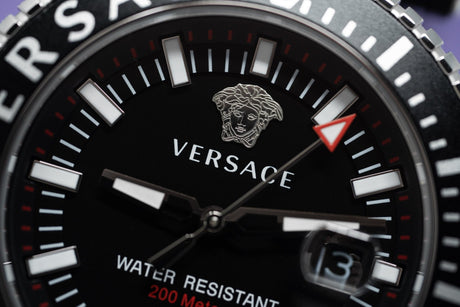 Versace V-Race Diver Black - Watches & Crystals