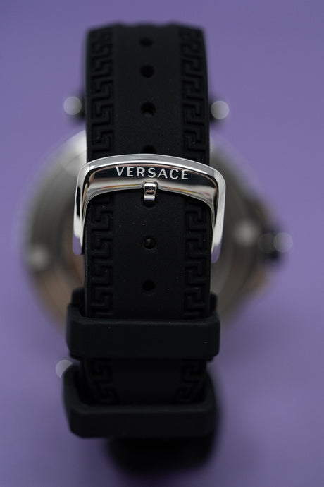 Versace V-Race Diver Black - Watches & Crystals