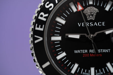 Versace V-Race Diver Black - Watches & Crystals