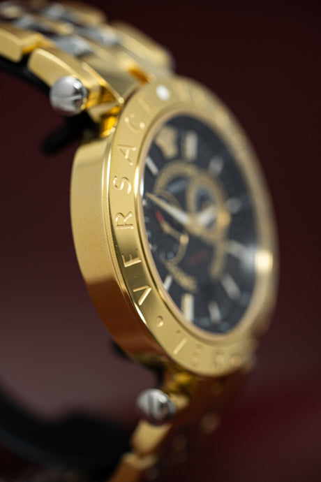 Versace V-Race GMT IP Gold - Watches & Crystals