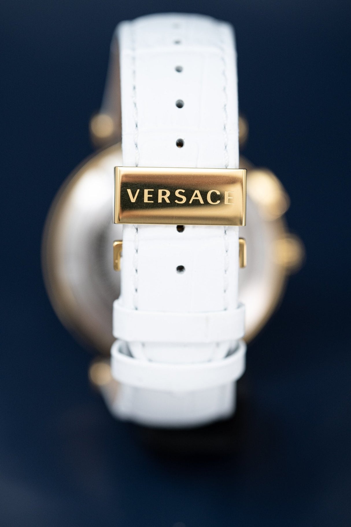 Versace V-Race GMT White - Watches & Crystals