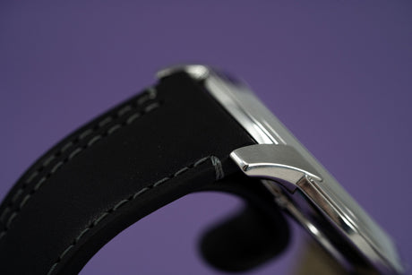 Versace V-Urban Date Black - Watches & Crystals