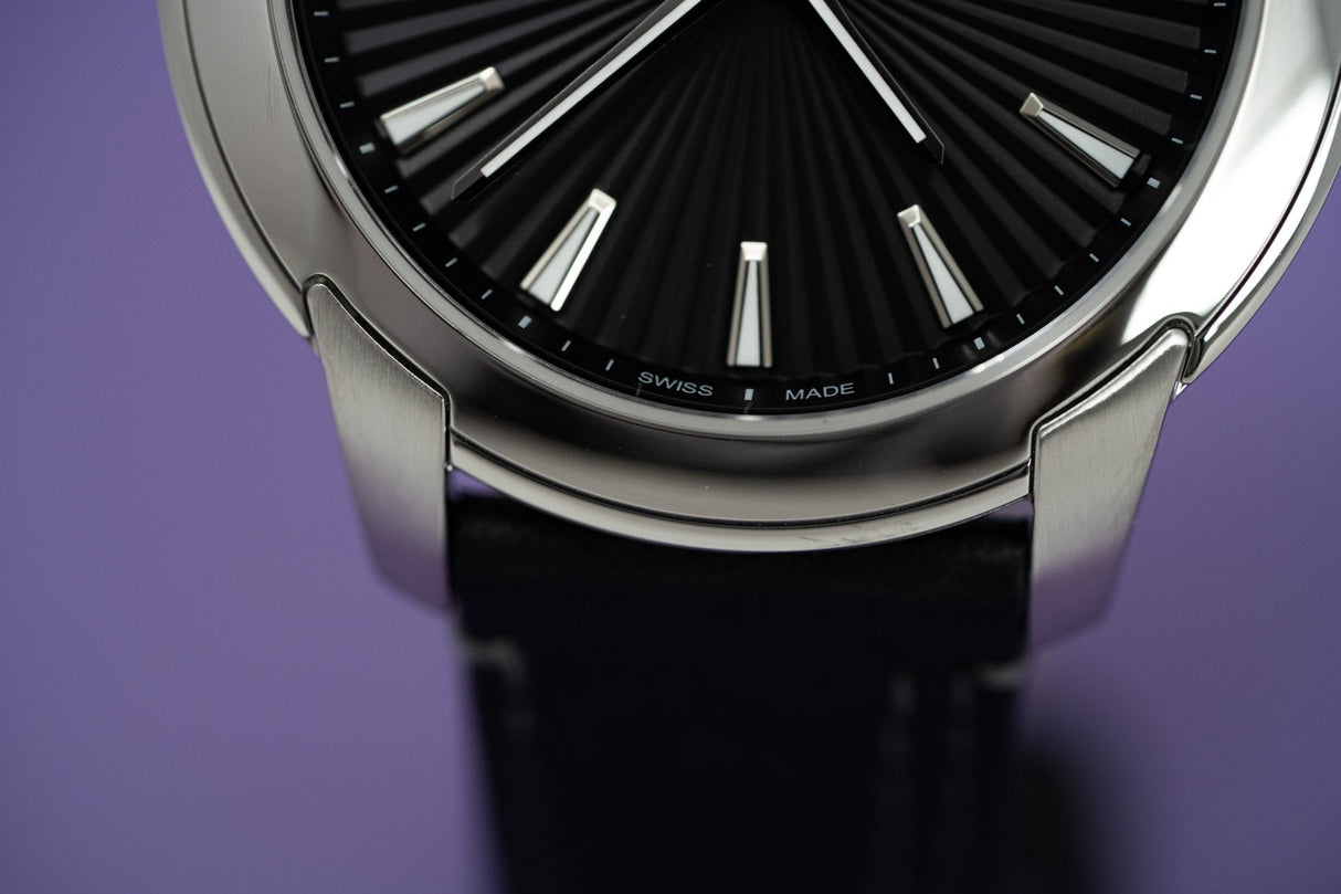 Versace V-Urban Date Black - Watches & Crystals