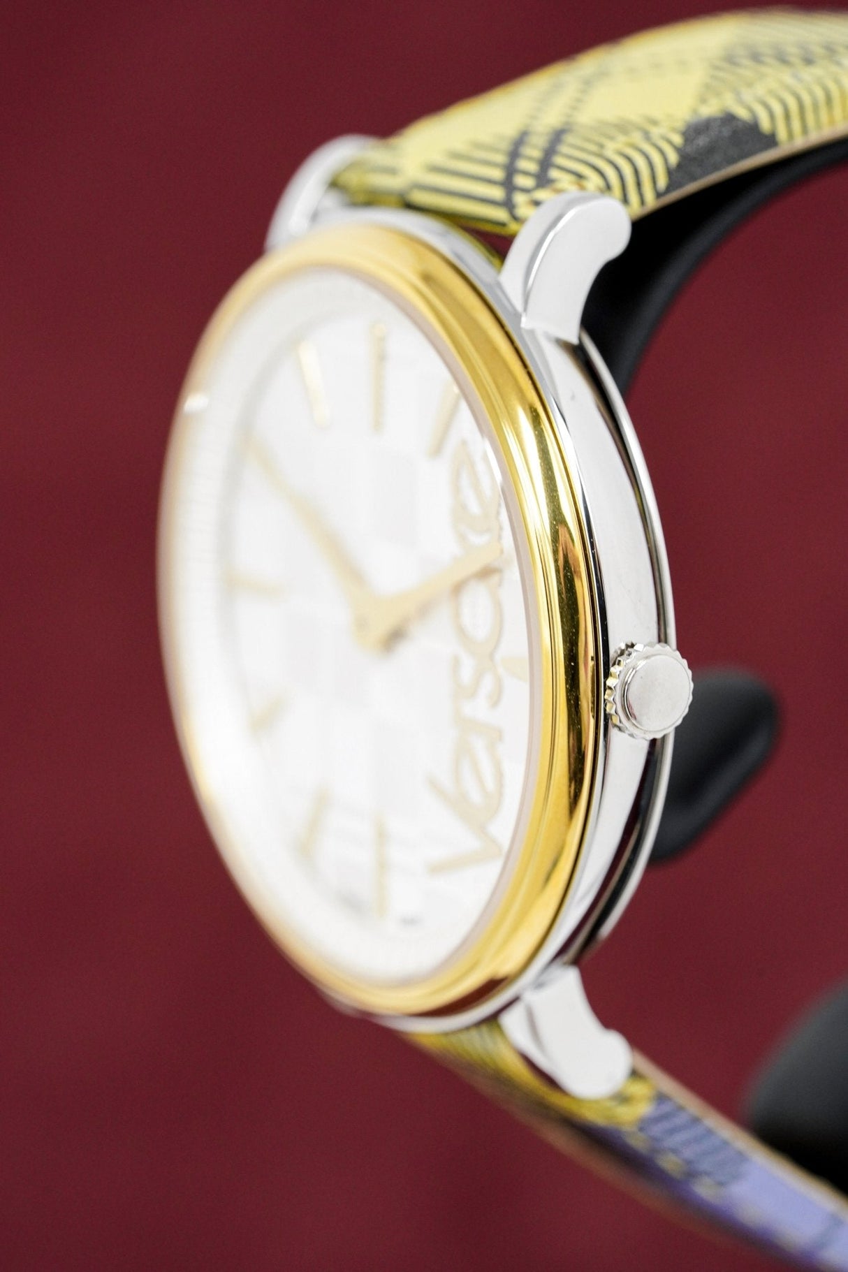 Versace Watch V-Circle The Clans E Yellow Two-Tone VE8100118 - Watches & Crystals